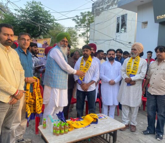 เจตเฉฑเจ เจตเฉฑเจ เจชเจพเจฐเจเฉเจเจ เจฆเฉ เจจเฉเจฎเจพเจเฉฐเจฆเฉ เจเจชเจฃเฉ เจธเจพเจฅเฉเจเจ เจธเจฎเฉเจค เจเจฎ เจเจฆเจฎเฉ เจชเจพเจฐเจเฉ เจตเจฟเฉฑเจ เจถเจพเจฎเจฟเจฒ เจนเฉเจ| เจตเฉฑเจ เจตเฉฑเจ เจชเจพเจฐเจเฉเจเจ เจฆเฉ เจจเฉเจฎเจพเจเฉฐเจฆเฉ เจเจชเจฃเฉ เจธเจพเจฅเฉเจเจ เจธเจฎเฉเจค เจเจฎ เจเจฆเจฎเฉ เจชเจพเจฐเจเฉ เจตเจฟเฉฑเจ เจนเฉเจ เจถเจพเจฎเจฟเจฒ เจนเฉเจ