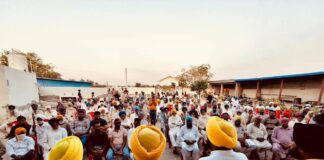 ਚਾਰ ਸਾਲ ਭਗਵੰਤ ਮਾਨ ਦੇ ਨਾਲ ਤਹਿਤ ਐਮ.ਐਲ.ਏ. ਉੱਗੋਕੇ ਵੱਲੋਂ ਇਲਾਕਾ ਵਾਸੀਆਂ ਨਾਲ ਸੰਵਾਦ ਚਾਰ ਸਾਲ ਭਗਵੰਤ ਮਾਨ ਦੇ ਨਾਲ ਤਹਿਤ ਐਮ.ਐਲ.ਏ. ਉੱਗੋਕੇ ਵੱਲੋਂ ਇਲਾਕਾ ਵਾਸੀਆਂ ਨਾਲ ਸੰਵਾਦ