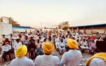 ਚਾਰ ਸਾਲ ਭਗਵੰਤ ਮਾਨ ਦੇ ਨਾਲ ਤਹਿਤ ਐਮ.ਐਲ.ਏ. ਉੱਗੋਕੇ ਵੱਲੋਂ ਇਲਾਕਾ ਵਾਸੀਆਂ ਨਾਲ ਸੰਵਾਦ ਚਾਰ ਸਾਲ ਭਗਵੰਤ ਮਾਨ ਦੇ ਨਾਲ ਤਹਿਤ ਐਮ.ਐਲ.ਏ. ਉੱਗੋਕੇ ਵੱਲੋਂ ਇਲਾਕਾ ਵਾਸੀਆਂ ਨਾਲ ਸੰਵਾਦ