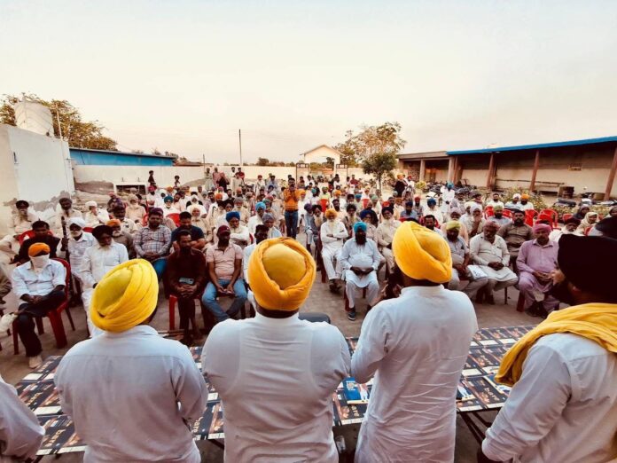 ਚਾਰ ਸਾਲ ਭਗਵੰਤ ਮਾਨ ਦੇ ਨਾਲ ਤਹਿਤ ਐਮ.ਐਲ.ਏ. ਉੱਗੋਕੇ ਵੱਲੋਂ ਇਲਾਕਾ ਵਾਸੀਆਂ ਨਾਲ ਸੰਵਾਦ