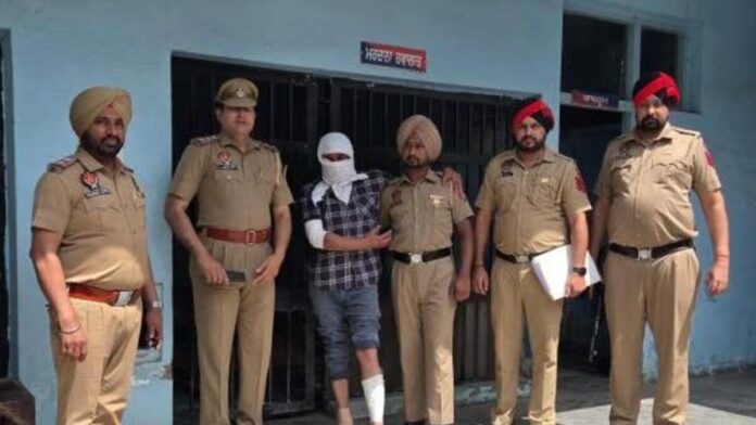 DERABASI-2026-03-7af7eb6f191619752995856dc7bb1147-1200x675.jpg ਡੇਰਾਬੱਸੀ ਪੁਲਿਸ ਦੀ ਵੱਡੀ ਕਾਮਯਾਬੀ, 48 ਘੰਟਿਆਂ ਵਿੱਚ ਸੁਲਝਾਇਆ ਕਤਲ ਦੀ ਕੋਸ਼ਿਸ਼ ਦਾ ਮਾਮਲਾ, ਮੁਲਜ਼ਮ ਕੀਤਾ ਗ੍ਰਿਫਤਾਰ, Dera Bassi Police's big success, attempt to murder case solved in 48 hours, accused arrested | ਪੰਜਾਬ ਖ਼ਬਰਾਂ