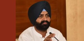 Laljit Bhullar Resign- ਕੈਬਨਿਟ ਮੰਤਰੀ ਲਾਲਜੀਤ ਭੁੱਲਰ ਦੀ ਛੁੱਟੀ, ਜਾਣੋ ਵਿਵਾਦਿਤ ਵੀਡੀਓ ਮਾਮਲਾ… | ਪੰਜਾਬ ਖ਼ਬਰਾਂ Laljit Bhullar Resign- ਕੈਬਨਿਟ ਮੰਤਰੀ ਲਾਲਜੀਤ ਭੁੱਲਰ ਦੀ ਛੁੱਟੀ, ਜਾਣੋ ਵਿਵਾਦਿਤ ਵੀਡੀਓ ਮਾਮਲਾ... | ਪੰਜਾਬ ਖ਼ਬਰਾਂ