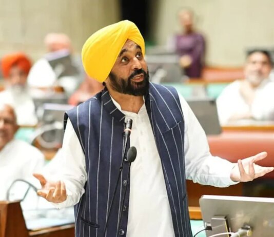 ਵਿਰੋਧੀ ਬਜਟ ਬਹਿਸ ਤੋਂ ਕਿਉਂ ਭੱਜੇ? CM ਮਾਨ ਨੇ ਖੋਲ੍ਹੀ ਵੱਡੀ ਗੱਲ… ਵਿਰੋਧੀ ਬਜਟ ਬਹਿਸ ਤੋਂ ਕਿਉਂ ਭੱਜੇ? CM ਮਾਨ ਨੇ ਖੋਲ੍ਹੀ ਵੱਡੀ ਗੱਲ...