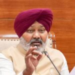 ਪੰਜਾਬ ਦੀ ਸਿਹਤ ਸਕੀਮ ਨੇ ਬਦਲ ਦਿੱਤਾ ਖੇਡ! 10 ਲੱਖ ਤੱਕ ਮੁਫ਼ਤ ਇਲਾਜ ਪੰਜਾਬ ਦੀ ਸਿਹਤ ਸਕੀਮ ਨੇ ਬਦਲ ਦਿੱਤਾ ਖੇਡ! 10 ਲੱਖ ਤੱਕ ਮੁਫ਼ਤ ਇਲਾਜ