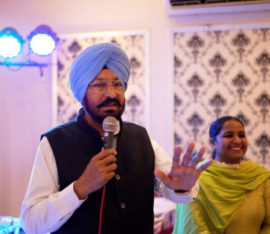 ਆਪਣਾ ਕਾਰੋਬਾਰ, ਆਪਣੀ ਪਹਿਚਾਣ’ ਤਹਿਤ ਵਿਧਾਇਕ ਪ੍ਰਿੰਸੀਪਲ ਬੁੱਧ ਰਾਮ ਵੱਲੋਂ ਸੈਂਕੜੇ ਉਦਮੀ ਔਰਤਾਂ ਦਾ ਸਨਮਾਨ ਆਪਣਾ ਕਾਰੋਬਾਰ, ਆਪਣੀ ਪਹਿਚਾਣ' ਤਹਿਤ ਵਿਧਾਇਕ ਪ੍ਰਿੰਸੀਪਲ ਬੁੱਧ ਰਾਮ ਵੱਲੋਂ ਸੈਂਕੜੇ ਉਦਮੀ ਔਰਤਾਂ ਦਾ ਸਨਮਾਨ