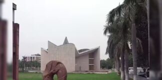 PU ਵਿੱਚ ਹੋਈ ਫਾਇਰਿੰਗ, ਦਵਿੰਦਰ ਬੰਬੀਹਾ ਅਤੇ ਗੋਪੀ ਘਣਸ਼ਾਮਪੁਰੀਆ ਗਰੁੱਪ ਨੇ ਲਈ ਜ਼ਿੰਮੇਵਾਰੀ, Firing in PU, Davinder Bambiha and Gopi Ghanshampuria group took responsibility | ਪੰਜਾਬ ਖ਼ਬਰਾਂ PU ਵਿੱਚ ਹੋਈ ਫਾਇਰਿੰਗ, ਦਵਿੰਦਰ ਬੰਬੀਹਾ ਅਤੇ ਗੋਪੀ ਘਣਸ਼ਾਮਪੁਰੀਆ ਗਰੁੱਪ ਨੇ ਲਈ ਜ਼ਿੰਮੇਵਾਰੀ, Firing in PU, Davinder Bambiha and Gopi Ghanshampuria group took responsibility | ਪੰਜਾਬ ਖ਼ਬਰਾਂ