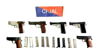 ਅੰਤਰ-ਰਾਜੀ ਗੈਰ-ਕਾਨੂੰਨੀ ਹਥਿਆਰਾਂ ਦੇ ਸਪਲਾਈ ਮਾਡਿਊਲ ਨਾਲ ਜੁੜੇ ਦੋ ਵਿਅਕਤੀ ਗ੍ਰਿਫ਼ਤਾਰ, 10 ਪਿਸਤੌਲ ਬਰਾਮਦ ਅੰਤਰ-ਰਾਜੀ ਗੈਰ-ਕਾਨੂੰਨੀ ਹਥਿਆਰਾਂ ਦੇ ਸਪਲਾਈ ਮਾਡਿਊਲ ਨਾਲ ਜੁੜੇ ਦੋ ਵਿਅਕਤੀ ਗ੍ਰਿਫ਼ਤਾਰ, 10 ਪਿਸਤੌਲ ਬਰਾਮਦ