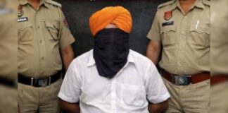 Punjab: ਮੌਜੂਦਾ ਸਰਪੰਚ 4 ਕਿਲੋ ਹੈਰੋਇਨ ਸਣੇ ਗ੍ਰਿਫ਼ਤਾਰ… | ਪੰਜਾਬ ਖ਼ਬਰਾਂ Punjab: ਮੌਜੂਦਾ ਸਰਪੰਚ 4 ਕਿਲੋ ਹੈਰੋਇਨ ਸਣੇ ਗ੍ਰਿਫ਼ਤਾਰ... | ਪੰਜਾਬ ਖ਼ਬਰਾਂ