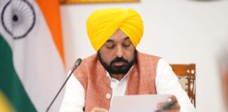 ਨਸ਼ਿਆਂ ਦੀ ਆਦਤ ਤੋਂ ਰੁਜ਼ਗਾਰ ਤੱਕ: ਨਸ਼ਿਆਂ ਤੋਂ ਉਭਰਨ ਦੀਆਂ ਕਹਾਣੀਆਂ ਭਗਵੰਤ ਮਾਨ ਸਰਕਾਰ ਦੀ ‘ਯੁੱਧ ਨਸ਼ਿਆਂ ਵਿਰੁੱਧ’ ਮੁਹਿੰਮ ਦੀ ਜ਼ਮੀਨੀ ਪੱਧਰ ‘ਤੇ ਪ੍ਰਭਾਵਸ਼ੀਲਤਾ ਦਾ ਪ੍ਰਤੱਖ ਪ੍ਰਮਾਣ ਨਸ਼ਿਆਂ ਦੀ ਆਦਤ ਤੋਂ ਰੁਜ਼ਗਾਰ ਤੱਕ: ਨਸ਼ਿਆਂ ਤੋਂ ਉਭਰਨ ਦੀਆਂ ਕਹਾਣੀਆਂ ਭਗਵੰਤ ਮਾਨ ਸਰਕਾਰ ਦੀ 'ਯੁੱਧ ਨਸ਼ਿਆਂ ਵਿਰੁੱਧ' ਮੁਹਿੰਮ ਦੀ ਜ਼ਮੀਨੀ ਪੱਧਰ 'ਤੇ ਪ੍ਰਭਾਵਸ਼ੀਲਤਾ ਦਾ ਪ੍ਰਤੱਖ ਪ੍ਰਮਾਣ