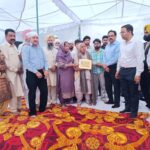 ਏ.ਡੀ.ਜੀ.ਪੀ ਪੰਜਾਬ, ਐੱਮ ਐੱਫ ਫਾਰੂਕੀ ਅਤੇ ਐਡਵੋਕੇਟ ਜਗਰੂਪ ਸਿੰਘ ਸੇਖਵਾਂ ਸਮੇਤ ਵੱਖ-ਵੱਖ ਸਖਸ਼ੀਅਤਾਂ ਵਲੋਂ ਸ਼ਰਧਾ ਦੇ ਫੁੱਲ ਭੇਂਟ ਏ.ਡੀ.ਜੀ.ਪੀ ਪੰਜਾਬ, ਐੱਮ ਐੱਫ ਫਾਰੂਕੀ ਅਤੇ ਐਡਵੋਕੇਟ ਜਗਰੂਪ ਸਿੰਘ ਸੇਖਵਾਂ ਸਮੇਤ ਵੱਖ-ਵੱਖ ਸਖਸ਼ੀਅਤਾਂ ਵਲੋਂ ਸ਼ਰਧਾ ਦੇ ਫੁੱਲ ਭੇਂਟ