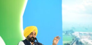 ਭਗਵੰਤ ਮਾਨ ਸਰਕਾਰ ਦੀ ਅਗਵਾਈ ਹੇਠ ‘ਏ.ਆਈ. ਕ੍ਰਾਂਤੀ’ ਕਿਸਾਨਾਂ ਦੀ ਆਮਦਨ ਵਿੱਚ ਵਾਧਾ ਕਰਕੇ ਪੰਜਾਬ ਦੇ ਭਵਿੱਖ ਨੂੰ ਸੁਰੱਖਿਅਤ ਕਰੇਗੀ ਭਗਵੰਤ ਮਾਨ ਸਰਕਾਰ ਦੀ ਅਗਵਾਈ ਹੇਠ ‘ਏ.ਆਈ. ਕ੍ਰਾਂਤੀ’ ਕਿਸਾਨਾਂ ਦੀ ਆਮਦਨ ਵਿੱਚ ਵਾਧਾ ਕਰਕੇ ਪੰਜਾਬ ਦੇ ਭਵਿੱਖ ਨੂੰ ਸੁਰੱਖਿਅਤ ਕਰੇਗੀ