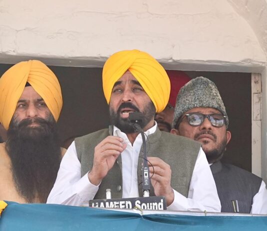 ਮੁੱਖ ਮੰਤਰੀ ਭਗਵੰਤ ਸਿੰਘ ਮਾਨ ਵੱਲੋਂ ਮਲੇਰਕੋਟਲਾ ਲਈ ਵੱਡਾ ਐਲਾਨ, ਮੈਡੀਕਲ ਕਾਲਜ ਹੋਵੇਗਾ ਸਥਾਪਤ, ਐਮ.ਬੀ.ਬੀ.ਐਸ. ਦੀਆਂ 100 ਸੀਟਾਂ ਹੋਣਗੀਆਂ ਮੁੱਖ ਮੰਤਰੀ ਭਗਵੰਤ ਸਿੰਘ ਮਾਨ ਵੱਲੋਂ ਮਲੇਰਕੋਟਲਾ ਲਈ ਵੱਡਾ ਐਲਾਨ, ਮੈਡੀਕਲ ਕਾਲਜ ਹੋਵੇਗਾ ਸਥਾਪਤ, ਐਮ.ਬੀ.ਬੀ.ਐਸ. ਦੀਆਂ 100 ਸੀਟਾਂ ਹੋਣਗੀਆਂ