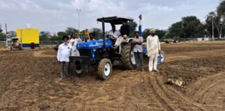 ਪਿੰਡ ਦਸੌਦਾ ਸਿੰਘ ਵਾਲਾ ਵਿੱਚ ਮਾਡਲ ਪਲੇਅ ਗਰਾਊਂਡ ਦੇ ਨਿਰਮਾਣ ਕਾਰਜ ਦੀ ਰਸਮੀ ਸ਼ੁਰੂਆਤ ਪਿੰਡ ਦਸੌਦਾ ਸਿੰਘ ਵਾਲਾ ਵਿੱਚ ਮਾਡਲ ਪਲੇਅ ਗਰਾਊਂਡ ਦੇ ਨਿਰਮਾਣ ਕਾਰਜ ਦੀ ਰਸਮੀ ਸ਼ੁਰੂਆਤ