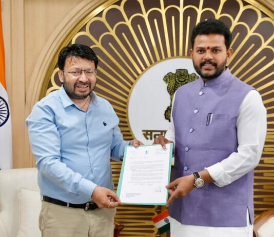 เจกเจพ. เจฐเจตเจเฉเจค เจธเจฟเฉฐเจ เจจเฉ เจเฉเจเจฆเจฐเฉ เจธเจผเจนเจฟเจฐเฉ เจนเจตเจพเจฌเจพเจเจผเฉ เจฎเฉฐเจคเจฐเฉ เจเฉ.เจเจฐ. เจจเจพเจเจกเฉ เจจเจพเจฒ เจเฉเจคเฉ เจฎเฉเจฒเจพเจเจพเจค; เจซเจธเฉ เจนเฉเจ เจชเฉฐเจเจพเจฌเฉเจเจ เจฒเจ เจฌเจเจพเจ
เจเจกเจพเจฃเจพเจ เจถเฉเจฐเฉ เจเจฐเจจ เจฆเฉ เจเฉเจคเฉ เจฎเฉฐเจ เจกเจพ. เจฐเจตเจเฉเจค เจธเจฟเฉฐเจ เจจเฉ เจเฉเจเจฆเจฐเฉ เจธเจผเจนเจฟเจฐเฉ เจนเจตเจพเจฌเจพเจเจผเฉ เจฎเฉฐเจคเจฐเฉ เจเฉ.เจเจฐ. เจจเจพเจเจกเฉ เจจเจพเจฒ เจเฉเจคเฉ เจฎเฉเจฒเจพเจเจพเจค; เจซเจธเฉ เจนเฉเจ เจชเฉฐเจเจพเจฌเฉเจเจ เจฒเจ เจฌเจเจพเจ
เจเจกเจพเจฃเจพเจ เจถเฉเจฐเฉ เจเจฐเจจ เจฆเฉ เจเฉเจคเฉ เจฎเฉฐเจ