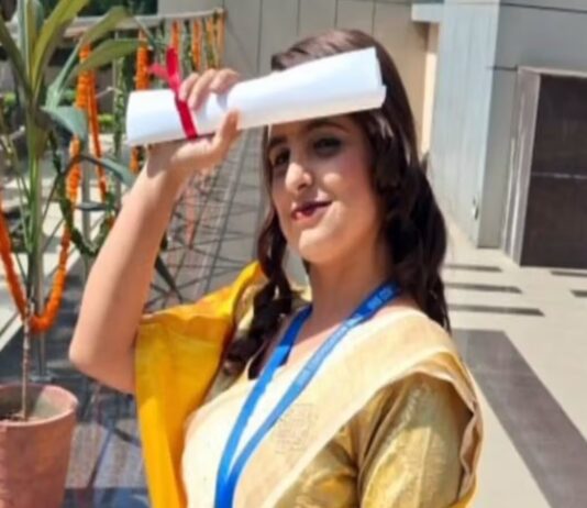 ਸਿਵਲ ਹਸਪਤਾਲ ਦੇ ICU ਵਿੱਚ ਨਰਸ ਦੀ ਸ਼ੱਕੀ ਮੌਤ; ਡਾਕਟਰਾਂ ਦੇ ਵਾਸ਼ਰੂਮ ਵਿੱਚੋਂ ਮਿਲੀ ਲਾਸ਼, ਫ਼ੋਨ ਗਾਇਬ | ਪੰਜਾਬ ਖ਼ਬਰਾਂ ਸਿਵਲ ਹਸਪਤਾਲ ਦੇ ICU ਵਿੱਚ ਨਰਸ ਦੀ ਸ਼ੱਕੀ ਮੌਤ; ਡਾਕਟਰਾਂ ਦੇ ਵਾਸ਼ਰੂਮ ਵਿੱਚੋਂ ਮਿਲੀ ਲਾਸ਼, ਫ਼ੋਨ ਗਾਇਬ | ਪੰਜਾਬ ਖ਼ਬਰਾਂ