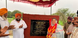 ਵਿਧਾਇਕ ਨਰਿੰਦਰ ਕੌਰ ਭਰਾਜ ਵੱਲੋਂ ਪਿੰਡ ਬਾਲਦ ਕਲਾਂ ਵਿਖੇ ਦੋ ਪਾਰਕ ਲੋਕਾਂ ਨੂੰ ਸਮਰਪਿਤ ਵਿਧਾਇਕ ਨਰਿੰਦਰ ਕੌਰ ਭਰਾਜ ਵੱਲੋਂ ਪਿੰਡ ਬਾਲਦ ਕਲਾਂ ਵਿਖੇ ਦੋ ਪਾਰਕ ਲੋਕਾਂ ਨੂੰ ਸਮਰਪਿਤ