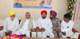 ਕੈਬਨਿਟ ਮੰਤਰੀ ਬਰਿੰਦਰ ਕੁਮਾਰ ਗੋਇਲ ਵੱਲੋਂ ਵੱਖ-ਵੱਖ ਪਿੰਡਾਂ ਵਿੱਚ ਸੰਵਾਦ ਪ੍ਰੋਗਰਾਮ ਕੈਬਨਿਟ ਮੰਤਰੀ ਬਰਿੰਦਰ ਕੁਮਾਰ ਗੋਇਲ ਵੱਲੋਂ ਵੱਖ-ਵੱਖ ਪਿੰਡਾਂ ਵਿੱਚ ਸੰਵਾਦ ਪ੍ਰੋਗਰਾਮ