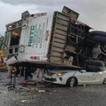 ਗੁਰਦਾਸਪੁਰ ‘ਚ ਭਿਆਨਕ ਸੜਕ ਹਾਦਸਾ, ਬੱਸ ਕਾਰ ‘ਤੇ ਪਲਟੀ, 25 ਦੇ ਕਰੀਬ ਲੋਕ ਜ਼ਖ਼ਮੀ | ਪੰਜਾਬ ਖ਼ਬਰਾਂ ਗੁਰਦਾਸਪੁਰ 'ਚ ਭਿਆਨਕ ਸੜਕ ਹਾਦਸਾ, ਬੱਸ ਕਾਰ 'ਤੇ ਪਲਟੀ, 25 ਦੇ ਕਰੀਬ ਲੋਕ ਜ਼ਖ਼ਮੀ | ਪੰਜਾਬ ਖ਼ਬਰਾਂ