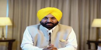 ਆਸਟ੍ਰੇਲੀਆ ਤੋਂ ਡਿਪੋਰਟ ਪੰਜਾਬ ਦੇ 11 ਲੋਕਾਂ ਦੇ ਦਿੱਲੀ ਹਵਾਈ ਅੱਡੇ ‘ਤੇ ਪਹੁੰਚਣ ‘ਤੇ ਪੰਜਾਬ ਸਰਕਾਰ ਦੇ ਅਧਿਕਾਰੀ ਮੌਜੂਦ ਰਹਿਣਗੇ: CM ਮਾਨ | ਪੰਜਾਬ ਖ਼ਬਰਾਂ ਆਸਟ੍ਰੇਲੀਆ ਤੋਂ ਡਿਪੋਰਟ ਪੰਜਾਬ ਦੇ 11 ਲੋਕਾਂ ਦੇ ਦਿੱਲੀ ਹਵਾਈ ਅੱਡੇ 'ਤੇ ਪਹੁੰਚਣ 'ਤੇ ਪੰਜਾਬ ਸਰਕਾਰ ਦੇ ਅਧਿਕਾਰੀ ਮੌਜੂਦ ਰਹਿਣਗੇ: CM ਮਾਨ | ਪੰਜਾਬ ਖ਼ਬਰਾਂ