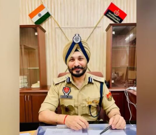 DIG ਇੰਦਰਬੀਰ ਸਿੰਘ ਵਿਰੁੱਧ ਪੰਜਾਬ ਸਰਕਾਰ ਦਾ ਵੱਡਾ ਐਕਸ਼ਨ, ਨਸ਼ਿਆਂ ਤੇ ਭ੍ਰਿਸ਼ਟਾਚਾਰ ਮਾਮਲੇ ‘ਚ ਮੁਕੱਦਮਾ ਚਲਾਉਣ ਦੀ ਮਨਜ਼ੂਰੀ, dig-inderbir-singh-case-punjab-government-approval-vigilance-action | ਪੰਜਾਬ ਖ਼ਬਰਾਂ DIG ਇੰਦਰਬੀਰ ਸਿੰਘ ਵਿਰੁੱਧ ਪੰਜਾਬ ਸਰਕਾਰ ਦਾ ਵੱਡਾ ਐਕਸ਼ਨ, ਨਸ਼ਿਆਂ ਤੇ ਭ੍ਰਿਸ਼ਟਾਚਾਰ ਮਾਮਲੇ 'ਚ ਮੁਕੱਦਮਾ ਚਲਾਉਣ ਦੀ ਮਨਜ਼ੂਰੀ, dig-inderbir-singh-case-punjab-government-approval-vigilance-action | ਪੰਜਾਬ ਖ਼ਬਰਾਂ