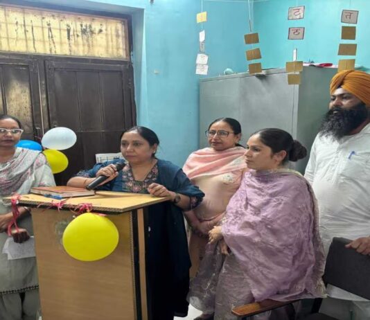 ਮਾਵਾਂ-ਧੀਆਂ ਸਤਿਕਾਰ ਯੋਜਨਾ ਦੀ ਰਜਿਸਟ੍ਰੇਸ਼ਨ ਸ਼ੁਰੂ! ਡਾ. ਬਲਜੀਤ ਕੌਰ ਨੇ ਮਲੋਟ ਵਿੱਚ ਕੀਤੀ ਰਸਮੀ ਸ਼ੁਰੂਆਤ | ਪੰਜਾਬ ਖ਼ਬਰਾਂ ਮਾਵਾਂ-ਧੀਆਂ ਸਤਿਕਾਰ ਯੋਜਨਾ ਦੀ ਰਜਿਸਟ੍ਰੇਸ਼ਨ ਸ਼ੁਰੂ! ਡਾ. ਬਲਜੀਤ ਕੌਰ ਨੇ ਮਲੋਟ ਵਿੱਚ ਕੀਤੀ ਰਸਮੀ ਸ਼ੁਰੂਆਤ | ਪੰਜਾਬ ਖ਼ਬਰਾਂ