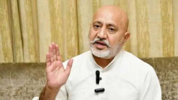 HYP_5825483_11_1-1200x675.jpg aap baltej pannun attacks haryana cm nayab singh saini over health services ayushman scheme crisis |