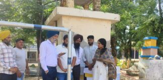 ਮਾਡਲ ਖੇਡ ਮੈਦਾਨਾਂ ਅਤੇ ਆਂਗਣਵਾੜੀ ਪ੍ਰੋਜੈਕਟਾਂ ਦੀ ਪ੍ਰਗਤੀ ਦਾ ਵਧੀਕ ਡਿਪਟੀ ਕਮਿਸ਼ਨਰ ਨੇ ਲਿਆ ਜਾਇਜ਼ਾ ਮਾਡਲ ਖੇਡ ਮੈਦਾਨਾਂ ਅਤੇ ਆਂਗਣਵਾੜੀ ਪ੍ਰੋਜੈਕਟਾਂ ਦੀ ਪ੍ਰਗਤੀ ਦਾ ਵਧੀਕ ਡਿਪਟੀ ਕਮਿਸ਼ਨਰ ਨੇ ਲਿਆ ਜਾਇਜ਼ਾ