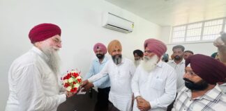 ਸਹਿਕਾਰਤਾ ਵਿਭਾਗ ਦੀ ਮੁਲਾਜ਼ਮ ਐਸੋਸੀਏਸ਼ਨ ਨੇ ਆਪਣੀਆਂ ਜਾਇਜ਼ ਮੰਗਾਂ ਲਈ ਸਪੀਕਰ ਸੰਧਵਾਂ ਨਾਲ ਕੀਤੀ ਮੁਲਾਕਾਤ ਸਹਿਕਾਰਤਾ ਵਿਭਾਗ ਦੀ ਮੁਲਾਜ਼ਮ ਐਸੋਸੀਏਸ਼ਨ ਨੇ ਆਪਣੀਆਂ ਜਾਇਜ਼ ਮੰਗਾਂ ਲਈ ਸਪੀਕਰ ਸੰਧਵਾਂ ਨਾਲ ਕੀਤੀ ਮੁਲਾਕਾਤ