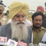 ਕੈਬਨਿਟ ਮੰਤਰੀ ਸ. ਗੁਰਮੀਤ ਸਿੰਘ ਖੁੱਡੀਆਂ ਵੱਲੋਂ ਗੜ੍ਹੇਮਾਰੀ ਨਾਲ ਨੁਕਸਾਨੀ ਕਣਕ ਦੀ ਫਸਲ ਦਾ ਲਿਆ ਜਾਇਜ਼ਾ ਕੈਬਨਿਟ ਮੰਤਰੀ ਸ. ਗੁਰਮੀਤ ਸਿੰਘ ਖੁੱਡੀਆਂ ਵੱਲੋਂ ਗੜ੍ਹੇਮਾਰੀ ਨਾਲ ਨੁਕਸਾਨੀ ਕਣਕ ਦੀ ਫਸਲ ਦਾ ਲਿਆ ਜਾਇਜ਼ਾ