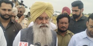 ਕੈਬਨਿਟ ਮੰਤਰੀ ਸ. ਗੁਰਮੀਤ ਸਿੰਘ ਖੁੱਡੀਆਂ ਵੱਲੋਂ ਗੜ੍ਹੇਮਾਰੀ ਨਾਲ ਨੁਕਸਾਨੀ ਕਣਕ ਦੀ ਫਸਲ ਦਾ ਲਿਆ ਜਾਇਜ਼ਾ ਕੈਬਨਿਟ ਮੰਤਰੀ ਸ. ਗੁਰਮੀਤ ਸਿੰਘ ਖੁੱਡੀਆਂ ਵੱਲੋਂ ਗੜ੍ਹੇਮਾਰੀ ਨਾਲ ਨੁਕਸਾਨੀ ਕਣਕ ਦੀ ਫਸਲ ਦਾ ਲਿਆ ਜਾਇਜ਼ਾ