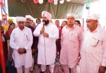 ਕੈਬਨਿਟ ਮੰਤਰੀ ਹਰਜੋਤ ਬੈਂਸ ਵੱਲੋਂ ਹਨੂੰਮਾਨ ਜੈਯੰਤੀ ਮੌਕੇ ਧਾਰਮਿਕ ਸਮਾਗਮ ਵਿੱਚ ਸ਼ਿਰਕਤ ਕੈਬਨਿਟ ਮੰਤਰੀ ਹਰਜੋਤ ਬੈਂਸ ਵੱਲੋਂ ਹਨੂੰਮਾਨ ਜੈਯੰਤੀ ਮੌਕੇ ਧਾਰਮਿਕ ਸਮਾਗਮ ਵਿੱਚ ਸ਼ਿਰਕਤ