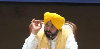 “ਖੇਤਾਂ ਤੋਂ ਪਲੇਟ ਤੱਕ” – ਪੰਜਾਬ ਦੀ ਖੇਤੀਬਾੜੀ ਨੂੰ ਮਜ਼ਬੂਤ ਕਰਨ ਲਈ ਇੱਕ ਨਿਵੇਕਲੀ ਪਹਿਲਕਦਮੀ ਰਾਘਵ ਚੱਢਾ ਦੱਸਣ, ਜਨਹਿਤ ਦੇ ਮੁੱਦਿਆਂ 'ਤੇ ਮੋਦੀ ਸਰਕਾਰ ਵਿਰੁੱਧ ਬੋਲਣ ਤੋਂ ਕਿਉਂ ਡਰ ਰਹੇ ਹਨ? - 'ਆਪ'