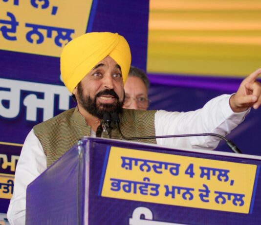 ਅਕਾਲੀਆਂ ਨੇ ਪੰਜਾਬ ਨੂੰ ਲੁੱਟਣ ਦੀ ਆਦਤ ਨਹੀਂ ਛੱਡੀ; ਰੈਲੀ ਵਿੱਚ ਬਿਜਲੀ ਚੋਰੀ ਕਰਦੇ ਫੜੇ ਗਏ ਅਕਾਲੀ ਆਗੂ: ਮੁੱਖ ਮੰਤਰੀ ਭਗਵੰਤ ਸਿੰਘ ਮਾਨ ਅਕਾਲੀਆਂ ਨੇ ਪੰਜਾਬ ਨੂੰ ਲੁੱਟਣ ਦੀ ਆਦਤ ਨਹੀਂ ਛੱਡੀ; ਰੈਲੀ ਵਿੱਚ ਬਿਜਲੀ ਚੋਰੀ ਕਰਦੇ ਫੜੇ ਗਏ ਅਕਾਲੀ ਆਗੂ: ਮੁੱਖ ਮੰਤਰੀ ਭਗਵੰਤ ਸਿੰਘ ਮਾਨ