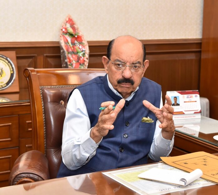 WhatsApp-Image-2026-04-07-at-5.32.06-AM.jpeg ਹੁਣ ਬਾਗ਼ਬਾਨੀ ਖੇਤਰ ਨੂੰ ਮਿਲੇਗੀ ਨਵੀਂ ਰਫ਼ਤਾਰ, ਮੋਹਿੰਦਰ ਭਗਤ ਵੱਲੋਂ ਵੱਡੇ ਪੱਧਰ ‘ਤੇ ਫ਼ਲਦਾਰ ਬੂਟੇ ਤਿਆਰ ਕਰਨ ਦੇ ਹੁਕਮ