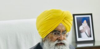 ਪੰਜਾਬ ਵਿੱਚ 1.30 ਲੱਖ ਏਕੜ ਮੀਂਹ, ਗੜੇਮਾਰੀ; ਗੁਰਮੀਤ ਖੁੱਡੀਆਂ ਨੇ ਕੇਂਦਰ ਨੂੰ ਫਸਲਾਂ ਦੇ ਨੁਕਸਾਨ ਦਾ ਮੁਲਾਂਕਣ ਕਰਨ ਲਈ ਟੀਮ ਭੇਜਣ ਦੀ ਅਪੀਲ ਕੀਤੀ, ਤੁਰੰਤ ਰਾਹਤ ਦੀ ਮੰਗ ਕੀਤੀ ਪੰਜਾਬ ਵਿੱਚ 1.30 ਲੱਖ ਏਕੜ ਮੀਂਹ, ਗੜੇਮਾਰੀ; ਗੁਰਮੀਤ ਖੁੱਡੀਆਂ ਨੇ ਕੇਂਦਰ ਨੂੰ ਫਸਲਾਂ ਦੇ ਨੁਕਸਾਨ ਦਾ ਮੁਲਾਂਕਣ ਕਰਨ ਲਈ ਟੀਮ ਭੇਜਣ ਦੀ ਅਪੀਲ ਕੀਤੀ, ਤੁਰੰਤ ਰਾਹਤ ਦੀ ਮੰਗ ਕੀਤੀ