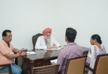 ‘ਮਾਵਾਂ-ਧੀਆਂ ਸਤਿਕਾਰ ਯੋਜਨਾ’ ਦੀ ਰਜਿਸਟ੍ਰੇਸ਼ਨ ਪ੍ਰਕਿਰਿਆ ਤੇਜ਼ ਕਰਨ ਲਈ ਮੀਟਿੰਗ ਆਯੋਜਿਤ: ਸਪੀਕਰ ਸੰਧਵਾਂ ‘ਮਾਵਾਂ-ਧੀਆਂ ਸਤਿਕਾਰ ਯੋਜਨਾ’ ਦੀ ਰਜਿਸਟ੍ਰੇਸ਼ਨ ਪ੍ਰਕਿਰਿਆ ਤੇਜ਼ ਕਰਨ ਲਈ ਮੀਟਿੰਗ ਆਯੋਜਿਤ: ਸਪੀਕਰ ਸੰਧਵਾਂ