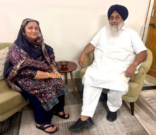ਸ਼੍ਰੋਮਣੀ ਅਕਾਲੀ ਦਲ ‘ਚ ਮੁੜ ਹਲਚਲ, ਸੁਖਬੀਰ ਬਾਦਲ ਨੇ ਨਿਯੁਕਤ ਕੀਤਾ ਸੀਨੀਅਰ ਮੀਤ ਪ੍ਰਧਾਨ | ਪੰਜਾਬ ਖ਼ਬਰਾਂ ਸ਼੍ਰੋਮਣੀ ਅਕਾਲੀ ਦਲ 'ਚ ਮੁੜ ਹਲਚਲ, ਸੁਖਬੀਰ ਬਾਦਲ ਨੇ ਨਿਯੁਕਤ ਕੀਤਾ ਸੀਨੀਅਰ ਮੀਤ ਪ੍ਰਧਾਨ | ਪੰਜਾਬ ਖ਼ਬਰਾਂ