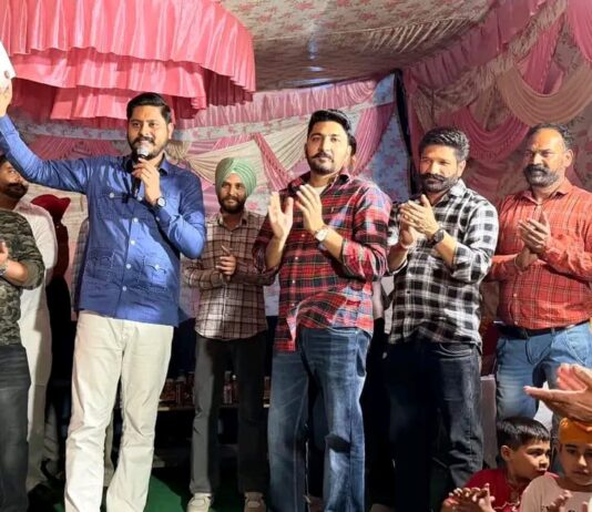 ਵਿਧਾਇਕ ਸ਼ੈਰੀ ਕਲਸੀ ਨੇ ਬਲਾਕ ਸੰਮਤੀ ਚੋਣਾਂ ਵਿੱਚ ਸਭ ਤੋਂ ਵੱਧ ਲੀਡ ਹਾਸਿਲ ਕਰਨ ਵਾਲੇ ਪਿੰਡ, ਬੋਦੇ ਦੀ ਖੂਹੀ ਨੂੰ ਕੀਤੇ ਵਾਅਦੇ ਅਨੁਸਾਰ 25 ਲੱਖ ਰੁਪਏ ਦੀ ਸਪੈਸ਼ਲ ਗਰਾਂਟ ਦਿੱਤੀ ਵਿਧਾਇਕ ਸ਼ੈਰੀ ਕਲਸੀ ਨੇ ਬਲਾਕ ਸੰਮਤੀ ਚੋਣਾਂ ਵਿੱਚ ਸਭ ਤੋਂ ਵੱਧ ਲੀਡ ਹਾਸਿਲ ਕਰਨ ਵਾਲੇ ਪਿੰਡ, ਬੋਦੇ ਦੀ ਖੂਹੀ ਨੂੰ ਕੀਤੇ ਵਾਅਦੇ ਅਨੁਸਾਰ 25 ਲੱਖ ਰੁਪਏ ਦੀ ਸਪੈਸ਼ਲ ਗਰਾਂਟ ਦਿੱਤੀ