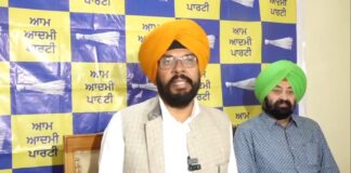 ਸ਼ਹੀਦਾਂ ਦੀ ਧਰਤੀ ਸੰਗਰੂਰ ਨੂੰ ‘ਸਿਉਂਕ’ ਕਹਿਣਾ ਬਾਜਵਾ ਦੀ ਘਟੀਆ ਮਾਨਸਿਕਤਾ ਦੀ ਉਪਜ: ਕੁਲਦੀਪ ਧਾਲੀਵਾਲ ਸ਼ਹੀਦਾਂ ਦੀ ਧਰਤੀ ਸੰਗਰੂਰ ਨੂੰ 'ਸਿਉਂਕ' ਕਹਿਣਾ ਬਾਜਵਾ ਦੀ ਘਟੀਆ ਮਾਨਸਿਕਤਾ ਦੀ ਉਪਜ: ਕੁਲਦੀਪ ਧਾਲੀਵਾਲ