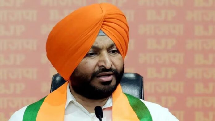 ਪੰਜਾਬ ਸਰਕਾਰ ਦੀ ਕਣਕ ਦੀ ਖਰੀਦ ਵਿੱਚ ਹੋਈ ਢਿੱਲ 'ਆਪ' ਦੇ ਕਿਸਾਨ ਵਿਰੋਧੀ ਸ਼ਾਸਨ ਨੂੰ ਉਜਾਗਰ ਕਰਦੀ ਹੈ: ਰਵਨੀਤ ਬਿੱਟੂ | ਪੰਜਾਬ ਖ਼ਬਰਾਂ