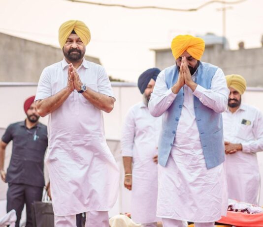 ਪੰਜਾਬ ਦੀ ਅਮਨ-ਸ਼ਾਂਤੀ, ਭਾਈਚਾਰਕ ਸਾਂਝ ਨੂੰ ਭੰਗ ਕਰਨ ਦੀ ਇਜਾਜ਼ਤ ਨਹੀਂ ਦਿੱਤੀ ਜਾ ਸਕਦੀ, ਫੁੱਟ ਪਾਊ ਤਾਕਤਾਂ ਪੰਜਾਬ ਵਿੱਚ ਕਦੇ ਵੀ ਸਫਲ ਨਹੀਂ ਹੋਣਗੀਆਂ: ਮੁੱਖ ਮੰਤਰੀ ਭਗਵੰਤ ਸਿੰਘ ਮਾਨ ਪੰਜਾਬ ਦੀ ਅਮਨ-ਸ਼ਾਂਤੀ, ਭਾਈਚਾਰਕ ਸਾਂਝ ਨੂੰ ਭੰਗ ਕਰਨ ਦੀ ਇਜਾਜ਼ਤ ਨਹੀਂ ਦਿੱਤੀ ਜਾ ਸਕਦੀ, ਫੁੱਟ ਪਾਊ ਤਾਕਤਾਂ ਪੰਜਾਬ ਵਿੱਚ ਕਦੇ ਵੀ ਸਫਲ ਨਹੀਂ ਹੋਣਗੀਆਂ: ਮੁੱਖ ਮੰਤਰੀ ਭਗਵੰਤ ਸਿੰਘ ਮਾਨ