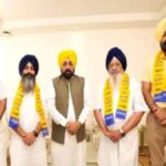 ਅਕਾਲੀ ਦਲ ਨੂੰ ਵੱਡਾ ਝਟਕਾ: ਸਾਬਕਾ ਰਾਜ ਸਭਾ ਮੈਂਬਰ ਸਾਥੀਆਂ ਸਮੇਤ ‘AAP’ ਵਿੱਚ ਸ਼ਾਮਲ | ਪੰਜਾਬ ਖ਼ਬਰਾਂ ਸਾਬਕਾ ਰਾਜ ਸਭਾ ਮੈਂਬਰ ਮਜੀਠਾ ਨੇ ਅਕਾਲੀ ਦਲ ਨੂੰ ਕਿਹਾ ਅਲਵਿਦਾ, 'AAP' ਦਾ ਫੜਿਆ ਝਾੜੂ | ਪੰਜਾਬ ਖ਼ਬਰਾਂ