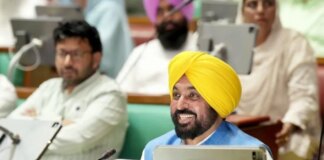 ਵਾਕਆਊਟ ‘ਤੇ ‘ਆਪ’ ਦਾ ਵਾਰ! ਕਾਂਗਰਸ-ਭਾਜਪਾ ਦਾ ‘ਅਸਲੀ ਚਿਹਰਾ’ ਬੇਨਕਾਬ | ਪੰਜਾਬ ਖ਼ਬਰਾਂ ਵਾਕਆਊਟ ‘ਤੇ ‘ਆਪ’ ਦਾ ਵਾਰ! ਕਾਂਗਰਸ-ਭਾਜਪਾ ਦਾ ‘ਅਸਲੀ ਚਿਹਰਾ’ ਬੇਨਕਾਬ | ਪੰਜਾਬ ਖ਼ਬਰਾਂ