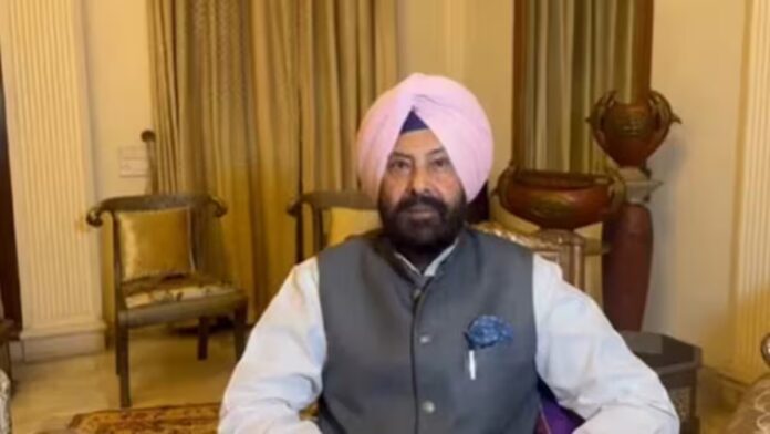 KEWAL-SINGH-DHILLON-2026-06-69974d74fbcf83550b29946bed33b358-1200x675.jpg ਪੰਜਾਬ ਭਾਜਪਾ ਵੱਲੋਂ 'ਪੰਚ ਤੀਰਥ ਯਾਤਰਾ' ਦੀ ਸ਼ੁਰੂਆਤ, ਕੇਵਲ ਸਿੰਘ ਢਿੱਲੋਂ ਨੇ ਬੱਸਾਂ ਨੂੰ ਦਿਖਾਈ ਹਰੀ ਝੰਡੀ | ਪੰਜਾਬ ਖ਼ਬਰਾਂ