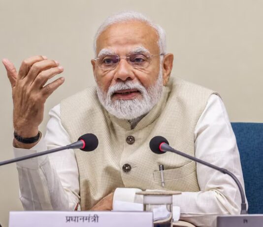 17 ਜੁਲਾਈ ਨੂੰ PM ਮੋਦੀ ਦਾ ਪੰਜਾਬ ਦੌਰਾ, ਹਾਈਡ੍ਰੋਜਨ ਰੇਲਗੱਡੀਆਂ ਅਤੇ ਐਕਸਪ੍ਰੈਸਵੇਅ ਤੋਂ ਇਲਾਵਾ ₹25,000 ਕਰੋੜ ਦੇ ਦੇਣਗੇ ਤੋਹਫ਼ੇ | 17 ਜੁਲਾਈ ਨੂੰ PM ਮੋਦੀ ਦਾ ਪੰਜਾਬ ਦੌਰਾ, ਹਾਈਡ੍ਰੋਜਨ ਰੇਲਗੱਡੀਆਂ ਅਤੇ ਐਕਸਪ੍ਰੈਸਵੇਅ ਤੋਂ ਇਲਾਵਾ ₹25,000 ਕਰੋੜ ਦੇ ਦੇਣਗੇ ਤੋਹਫ਼ੇ | ਪੰਜਾਬ ਖ਼ਬਰਾਂ