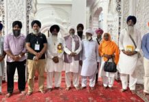 ਸ਼੍ਰੋਮਣੀ ਕਮੇਟੀ ਨੇ ਭਾਈ ਮਰਦਾਨਾ ਜੀ ਦੇ ਵੰਸ਼ਜ਼ਾਂ ਨੂੰ ਭੇਜੀ 1 ਲੱਖ ਰੁਪਏ ਸਹਾਇਤਾ ਰਾਸ਼ੀ | ਪੰਜਾਬ ਖ਼ਬਰਾਂ ਸ਼੍ਰੋਮਣੀ ਕਮੇਟੀ ਨੇ ਭਾਈ ਮਰਦਾਨਾ ਜੀ ਦੇ ਵੰਸ਼ਜ਼ਾਂ ਨੂੰ ਭੇਜੀ 1 ਲੱਖ ਰੁਪਏ ਸਹਾਇਤਾ ਰਾਸ਼ੀ | ਪੰਜਾਬ ਖ਼ਬਰਾਂ