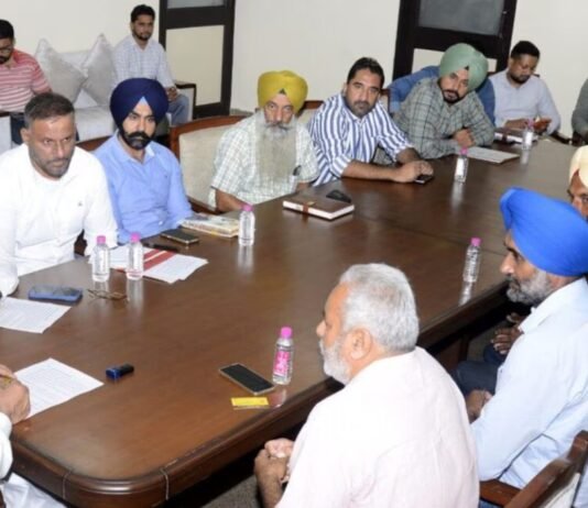 ਲੁਧਿਆਣਾ ਵਿਖੇ ਬਣਾਈ ਜਾਵੇਗੀ ਫੁੱਲਾਂ ਦੀ ਵਿਸ਼ਵ ਪੱਧਰੀ ਮੰਡੀ: ਹਰਚੰਦ ਸਿੰਘ ਬਰਸਟ | ਲੁਧਿਆਣਾ ਵਿਖੇ ਬਣਾਈ ਜਾਵੇਗੀ ਫੁੱਲਾਂ ਦੀ ਵਿਸ਼ਵ ਪੱਧਰੀ ਮੰਡੀ: ਹਰਚੰਦ ਸਿੰਘ ਬਰਸਟ | ਪੰਜਾਬ ਖ਼ਬਰਾਂ