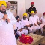 ਕਾਂਗਰਸ ‘ਚ ਮੁੱਖ ਮੰਤਰੀ ਦੀ ਕੁਰਸੀ ਲਈ ਆਪੋ-ਧਾਪ, ਲੋਕਾਂ ਦਾ ਮੁੜ AAP ‘ਤੇ ਭਰੋਸਾ : ETO | ਪੰਜਾਬ ਖ਼ਬਰਾਂ ਕਾਂਗਰਸ 'ਚ ਮੁੱਖ ਮੰਤਰੀ ਦੀ ਕੁਰਸੀ ਲਈ ਆਪੋ-ਧਾਪ, ਲੋਕਾਂ ਦਾ ਮੁੜ AAP 'ਤੇ ਭਰੋਸਾ : ETO | ਪੰਜਾਬ ਖ਼ਬਰਾਂ