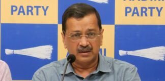 arvind-kejriwal-reacts-to-pm-modi-and-sukhbir-badal-meeting | arvind-kejriwal-reacts-to-pm-modi-and-sukhbir-badal-meeting | - News18 Punjab