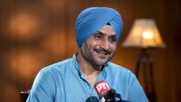 1786624069_Harbhajan_Singh_PTI2-2026-08-75a82b0e4b94fca9fee361aebc535973-1200x675.jpg ਹਰਭਜਨ ਸਿੰਘ ਨੇ ਪਹਿਲੀ ਵਾਰ ਖੋਲ੍ਹਿਆ 'AAP' ਛੱਡਣ ਦਾ ਰਾਜ਼; BJP ਵਿੱਚ ਕਿਉਂ ਸ਼ਾਮਲ ਹੋਏ? | ਪੰਜਾਬ ਖ਼ਬਰਾਂ
